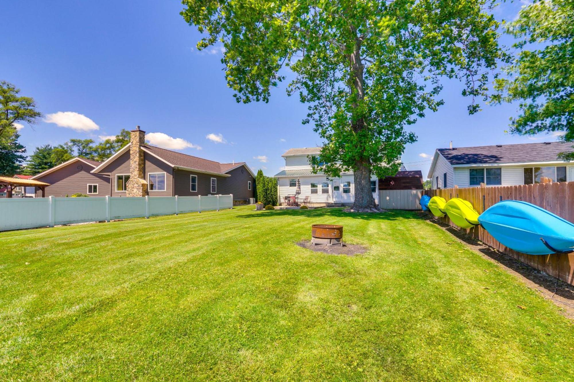 Howe Retreat With Fire Pit And Private Boat Dock! Dış mekan fotoğraf
